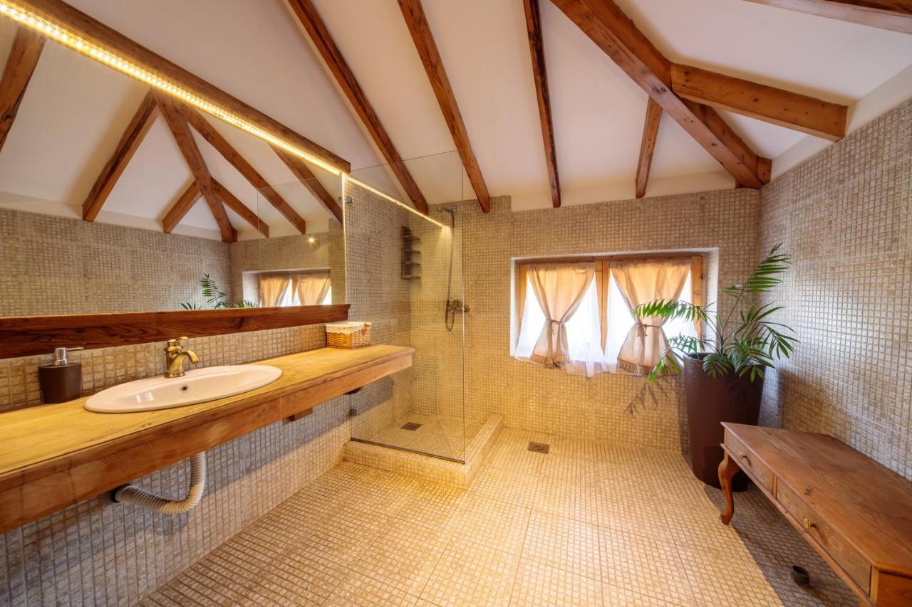 Woodland Resort 克拉古耶瓦茨 外观 照片