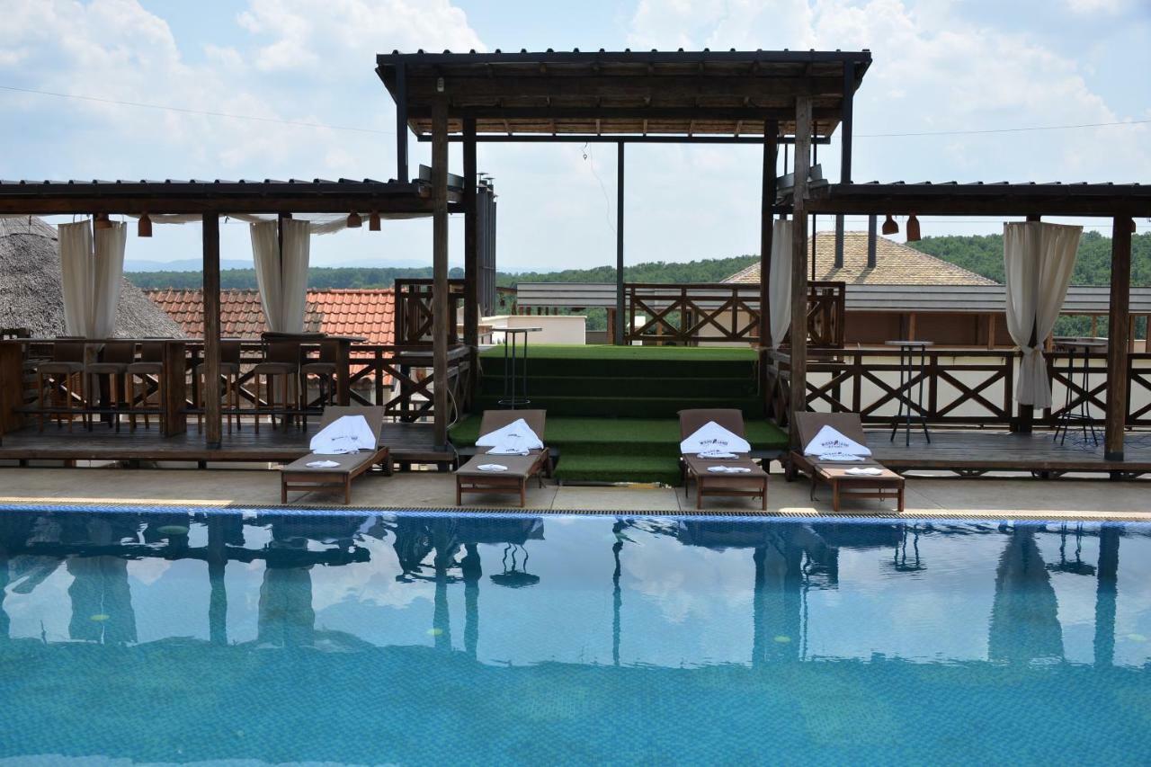 Woodland Resort 克拉古耶瓦茨 外观 照片